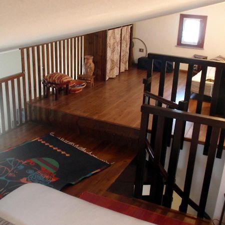 Апартаменты Casa Minicapo Mandriola San Vero Milis Экстерьер фото
